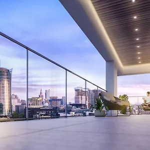De Luxe , Warszawa Polska